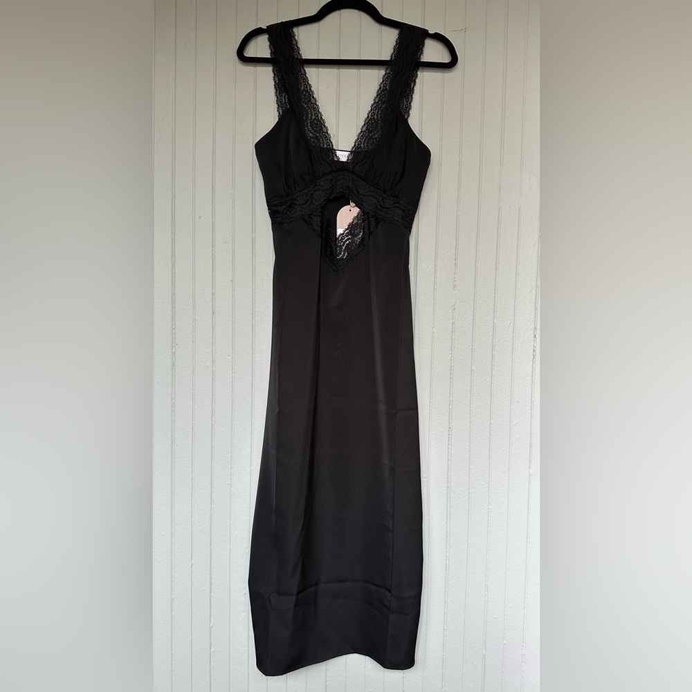 Meshki Sexy Midi Cut Out Dress XS
